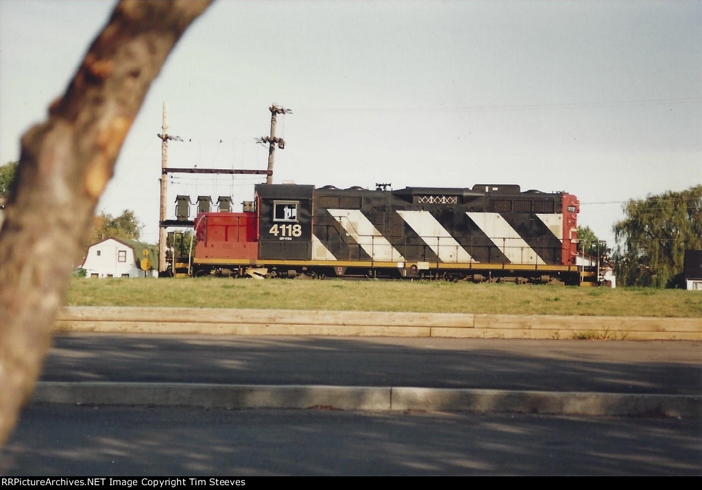 CN 4118